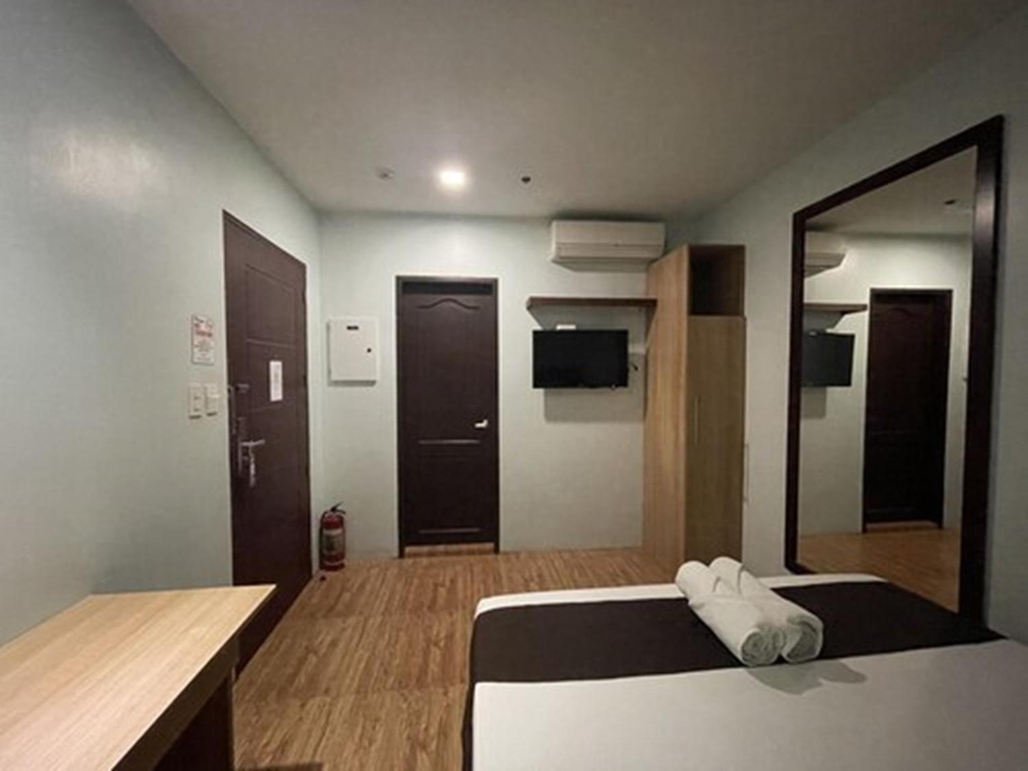 Cebu Capitol Central Hotel & Suites Powered By Cocotel Værelse billede