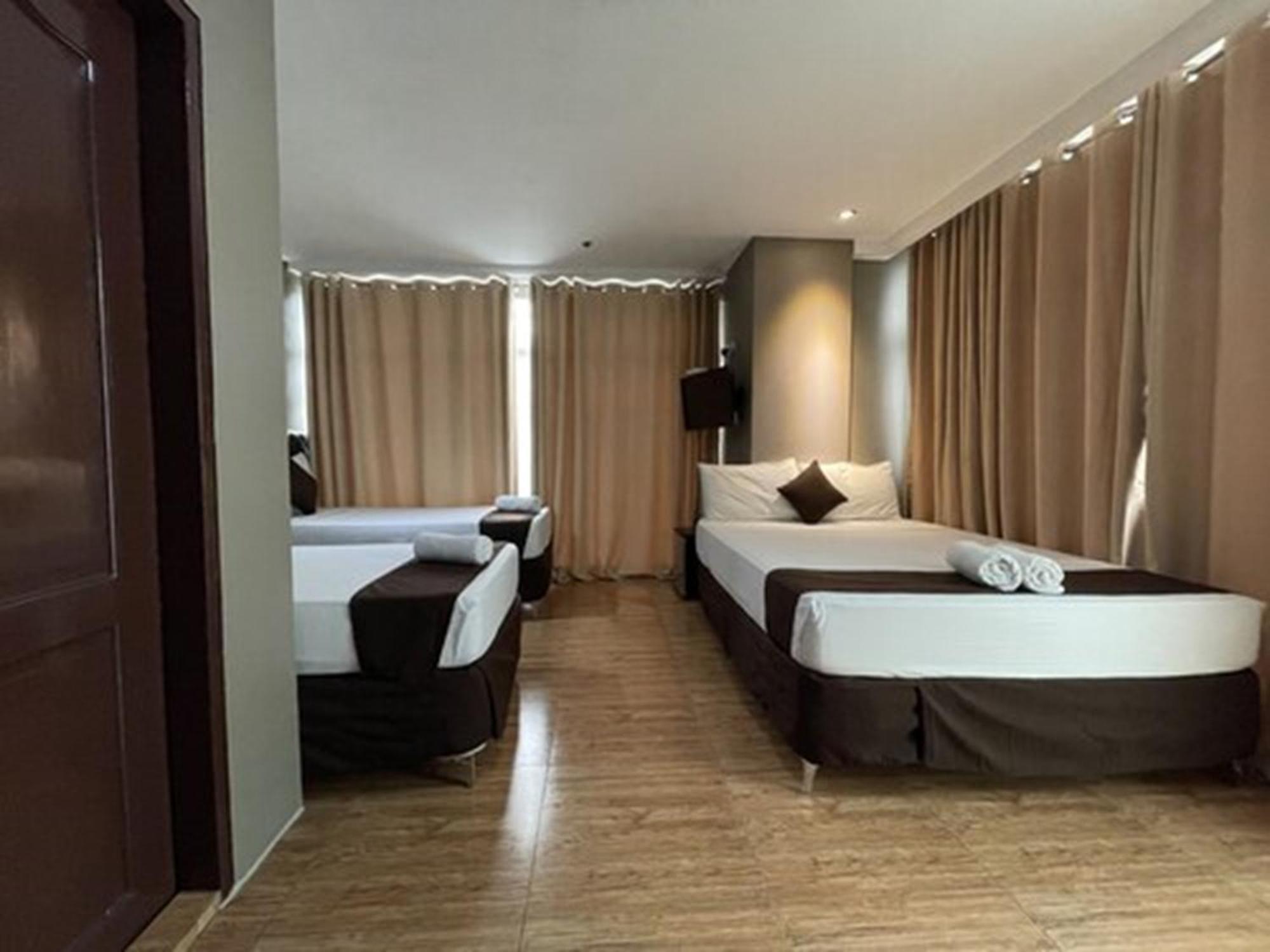 Cebu Capitol Central Hotel & Suites Powered By Cocotel Værelse billede